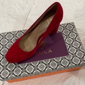ISOLA Elaine Pump